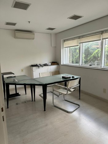office em Rua Nelson Gama de Oliveira, Vila Andrade - São Paulo - SP