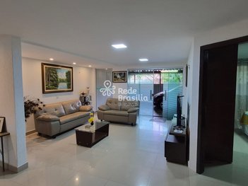 house em Quadra 9 Conjunto D, Sobradinho - Brasília - DF