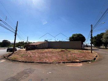 land_lot em Rua José C. Machado, Vila Real - Pirassununga - SP