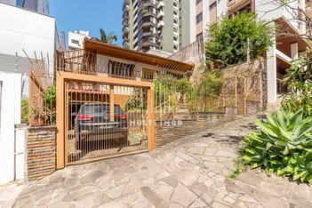 house em Rua Marcelo Gama, Auxiliadora - Porto Alegre - RS