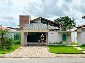 house em Rua E4, Centro - Alta Floresta - MT