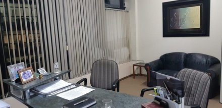 office em General Vitorino, Centro Histórico - Porto Alegre - RS