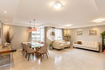 apartment em Rua Carneiro Lobo, Água Verde - Curitiba - PR