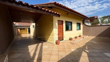 house em Rua Votorantim, Jardim Leocádia - Sorocaba - SP