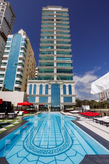 apartment em Rua 313 B, Meia Praia - Itapema - SC