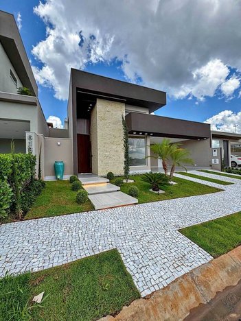 house em Avenida Doutor Armando de Salles Oliveira, Parque Universitário - Franca - SP