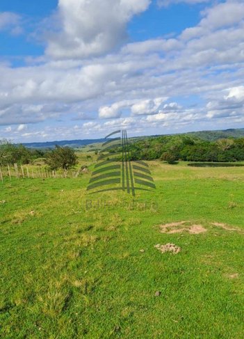 commercial_building em Área Rural, Área Rural de Santiago - Santiago - RS