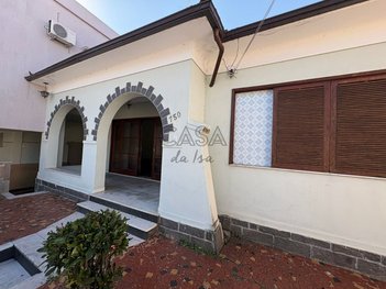 house em Rua Alfredo Whately, Campos Elíseos - Resende - RJ