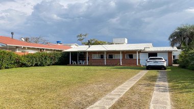 house em Rua Guaimbé, Xangri-Lá - Xangri-Lá - RS