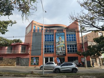 commercial_building em Avenida Doutor Afonso Vergueiro, Vila Augusta - Sorocaba - SP
