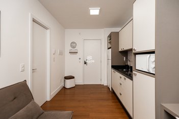 apartment em Rua Emiliano Perneta, Centro - Curitiba - PR