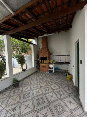 house em Rua Araraquara, Jardim Leocádia - Sorocaba - SP