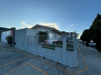 house em Rua Virgulino de Queiroz, Centro - Araranguá - SC