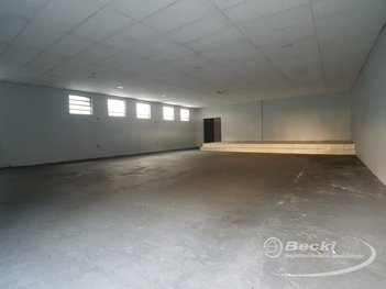 industrial em Rua Jasmim, Santa Catarina - Joinville - SC