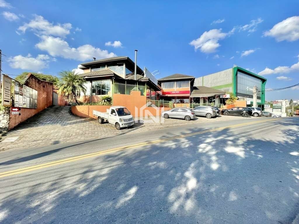 Galeria Mercato - Centro Comercial à venda na Granja Viana - fachada