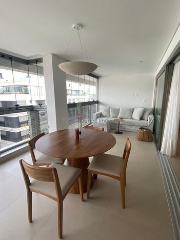 apartment em Rua dos Chernes, Jurerê - Florianópolis - SC