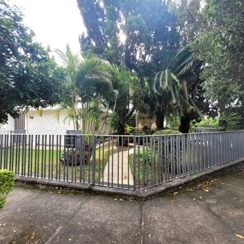 house em Rua Sebastião Tourinho, Jardim Esplanada II - São José dos Campos - SP