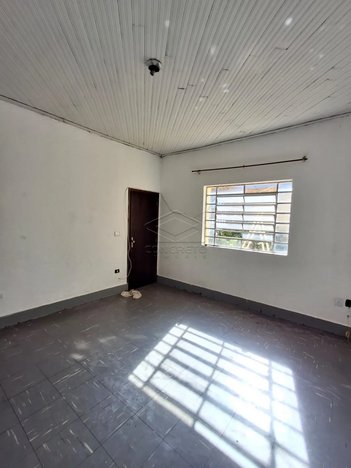 house em Rua Carnevale, Vila Operária - Barra Bonita - SP