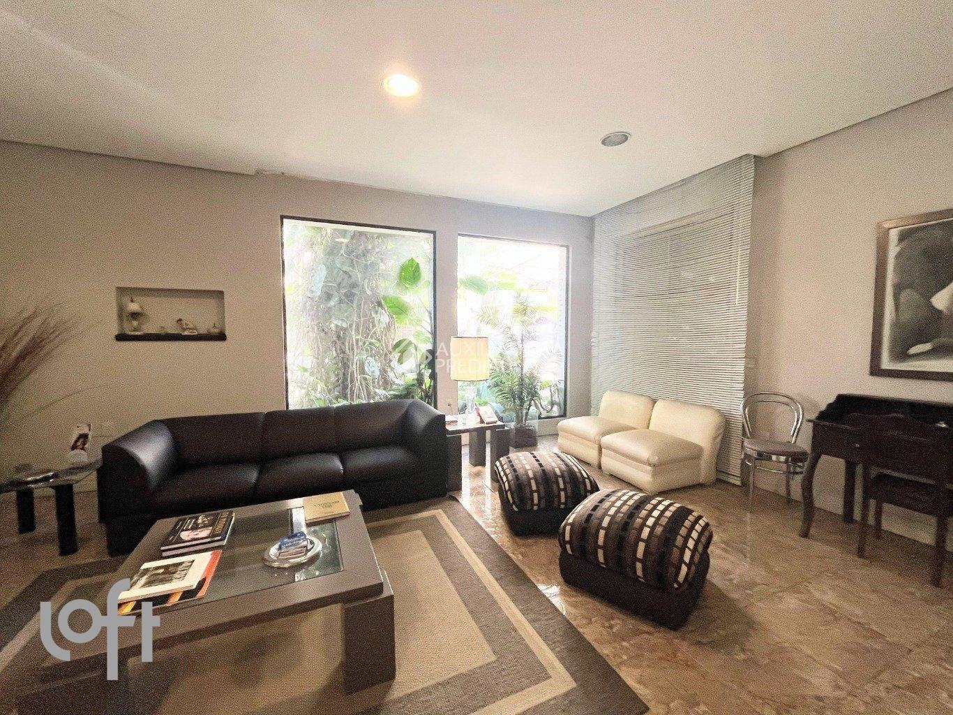 dc0eb190-46fd-42be-83d7-f7d0e4b8e7d4