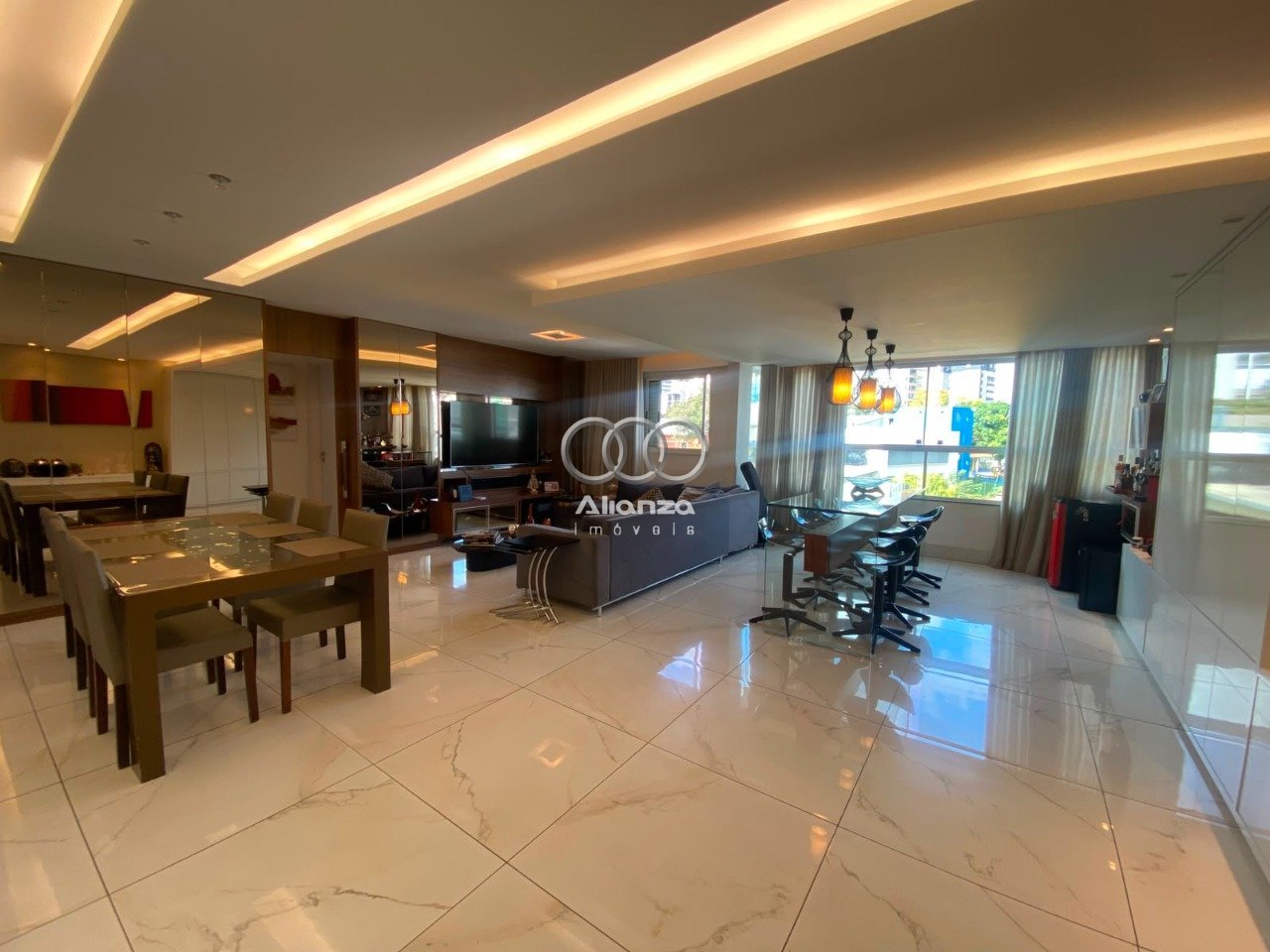 Apartamento com 3 quartos — Buritis, Belo Horizonte