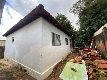 house em Rua Doutor Miranda Júnior, Vila Assis - Jaú - SP