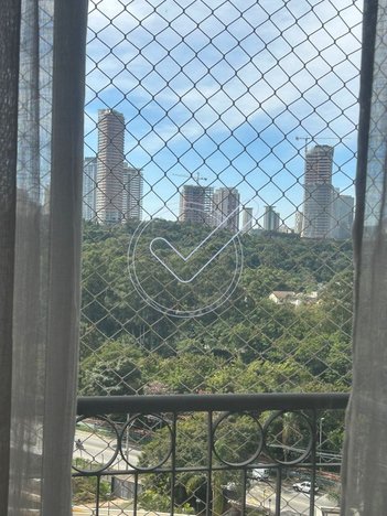 apartment em Rua Sol, Jardim Tupanci - Barueri - SP