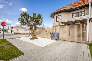 house em Rua Raul Caron, Capão da Imbuia - Curitiba - PR