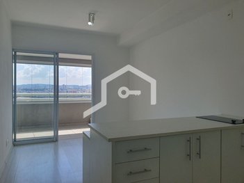 apartment em Rua Adalberto Kemeny, Parque Industrial Tomas Edson - São Paulo - SP