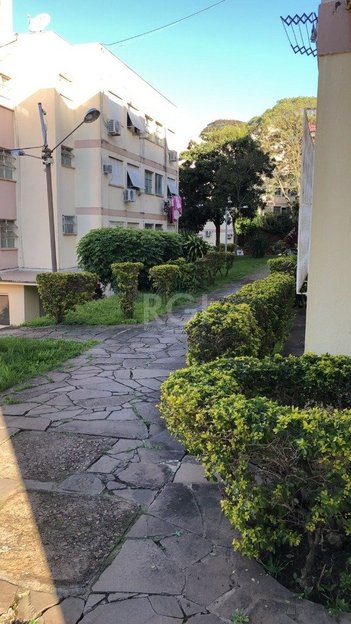 apartment em Carlos Pessoa de Brum, Santo Antônio - Porto Alegre - RS