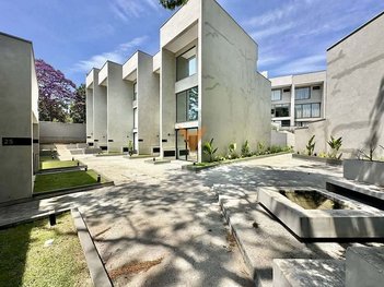 apartment em Alameda São Luiz, Granja Viana II - Cotia - SP