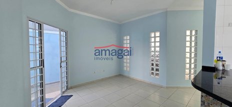 house em Rua Ibere Camargo, Loteamento Villa Branca - Jacareí - SP