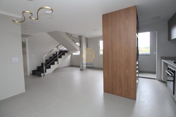 apartment em Rua Monte Castelo, Tarumã - Curitiba - PR