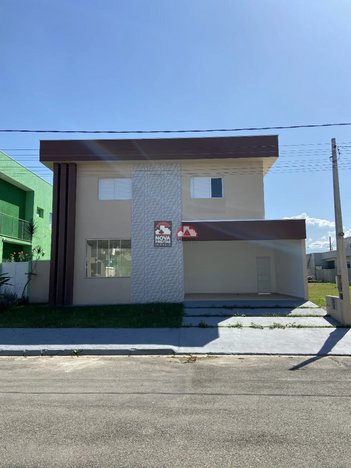 house em Avenida das Palmeiras, Bairro do Grama - Caçapava - SP