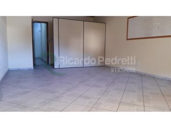 office em Rua Sete de Setembro, Centro - Nova Friburgo - RJ