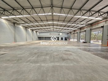 industrial em Rua José Perminio da Silva, Cinco - Contagem - MG