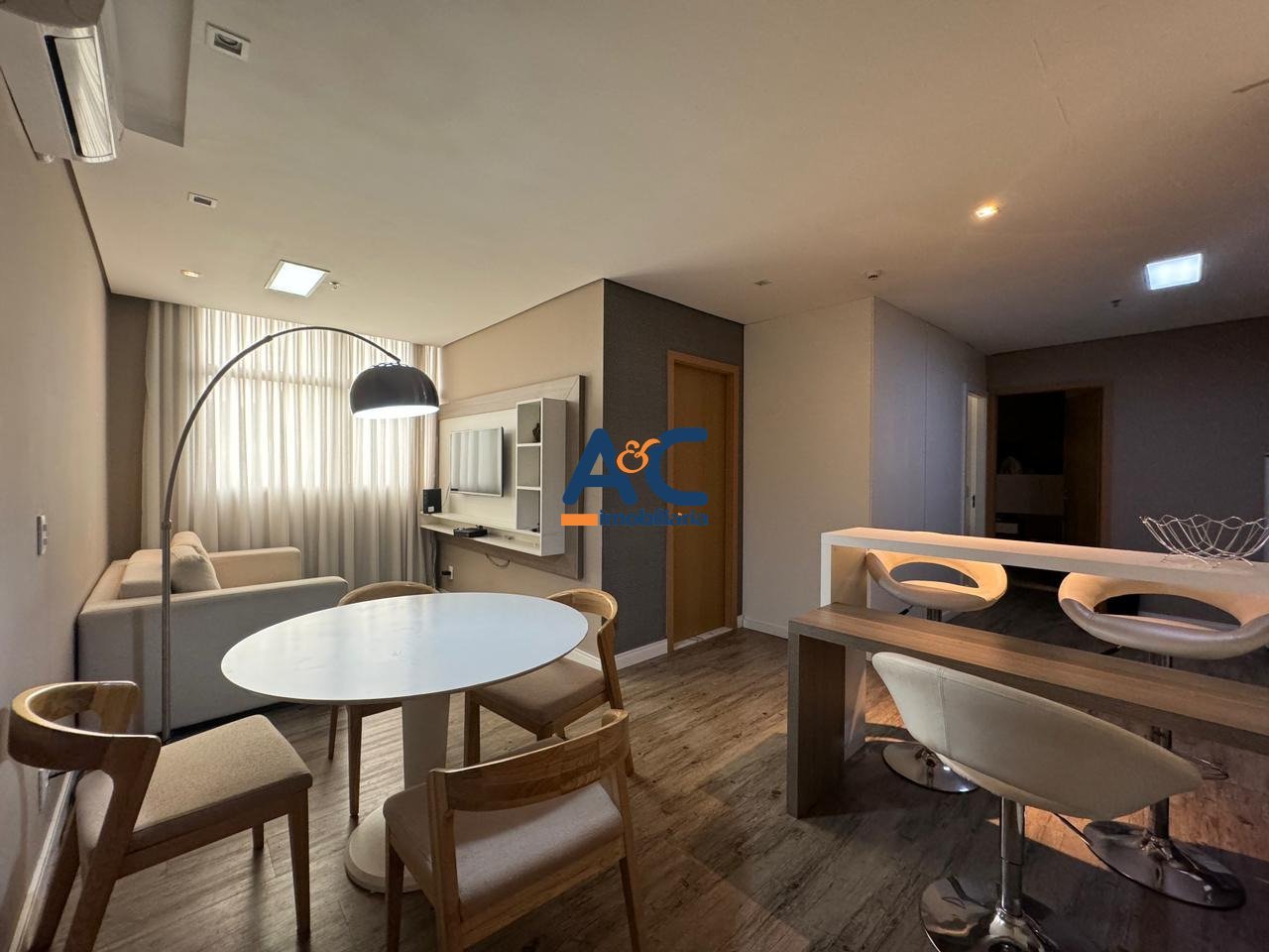 Apartamento com 2 quartos — Coração de Jesus, Belo Horizonte