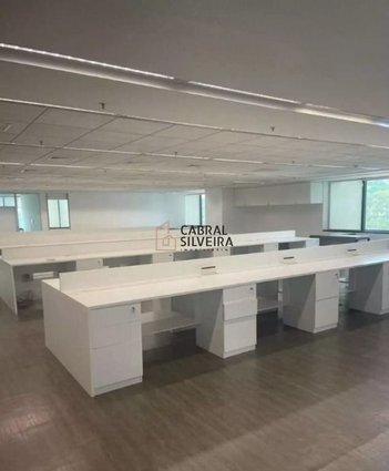 office em Avenida Eusébio Matoso, Pinheiros - São Paulo - SP