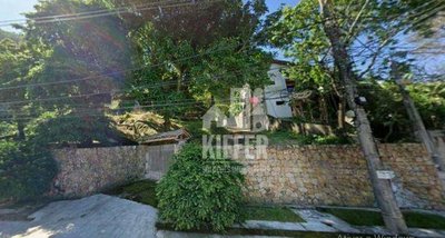 house em Rua dos Corais, Jardim Imbuí - Niterói - RJ