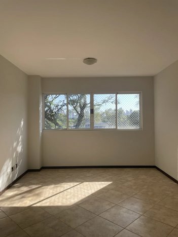 apartment em Rua Monsenhor Kimura, Vila Cleópatra - Maringá - PR