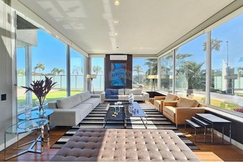 house em Avenida Piraíba, Centro Comercial Jubran - Barueri - SP