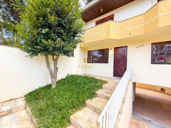 house em Rua Doutor Joaquim Ignácio Silveira da Motta, Guabirotuba - Curitiba - PR