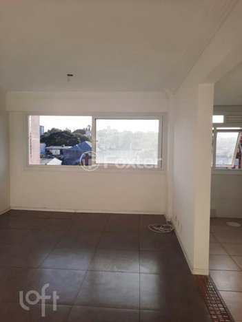apartment em Rua Teixeira de Freitas, Santo Antônio - Porto Alegre - RS
