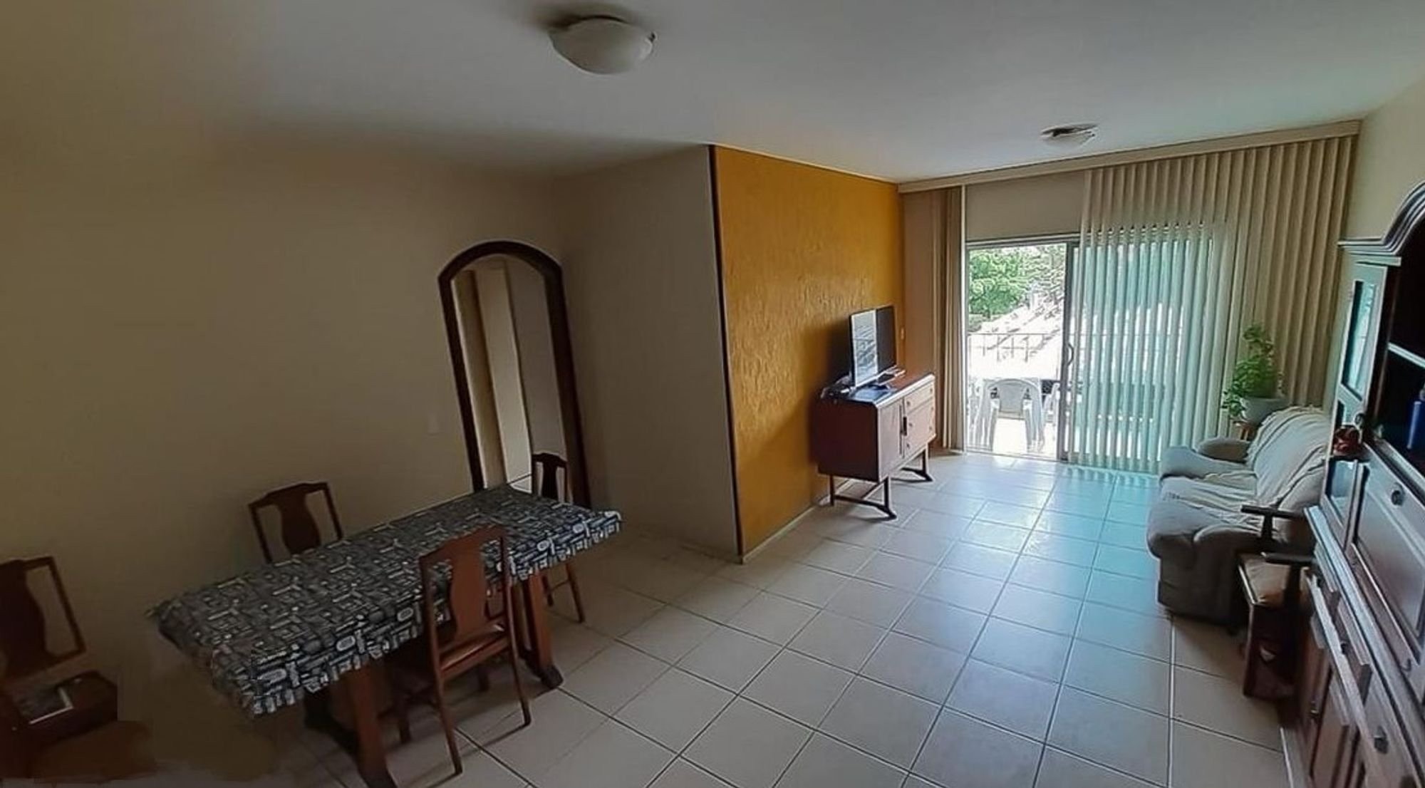 img0