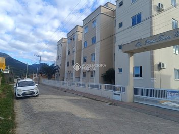 apartment em Servidão Laura Elisa da Silva, Guarda do Cubatão - Palhoça - SC