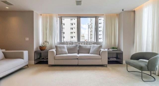 thumbnail_02 (18).jpg