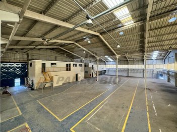 industrial em Rua Maria Soldeira Lourençon, Santa Júlia - Itupeva - SP