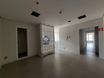 office em Praça Benjamin Guimarães, Funcionários - Belo Horizonte - MG