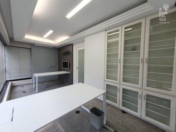 office em Rua Marechal Deodoro, Centro - Curitiba - PR
