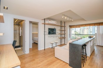 apartment em Avenida Luiz Manoel Gonzaga, Três Figueiras - Porto Alegre - RS
