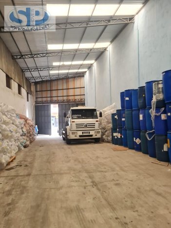 industrial em Rua Victório Santim, Itaquera - São Paulo - SP